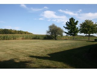 Property photo 6 - 3 BEDROOM SINGLE STORY RANCH HOME