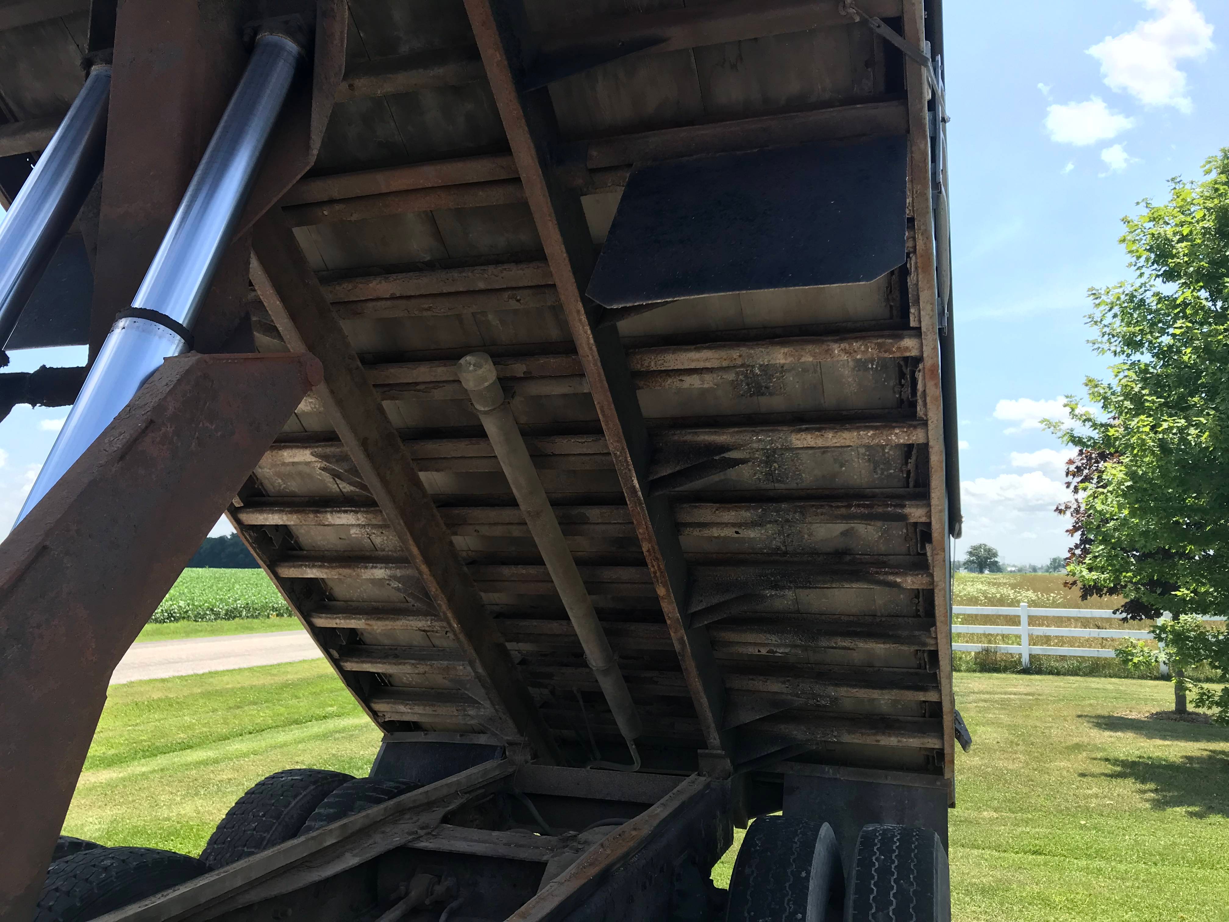 Property photo 2653 - PRE-HARVEST VIRTUAL ONLINE ONLY EQUIPMENT AUCTION