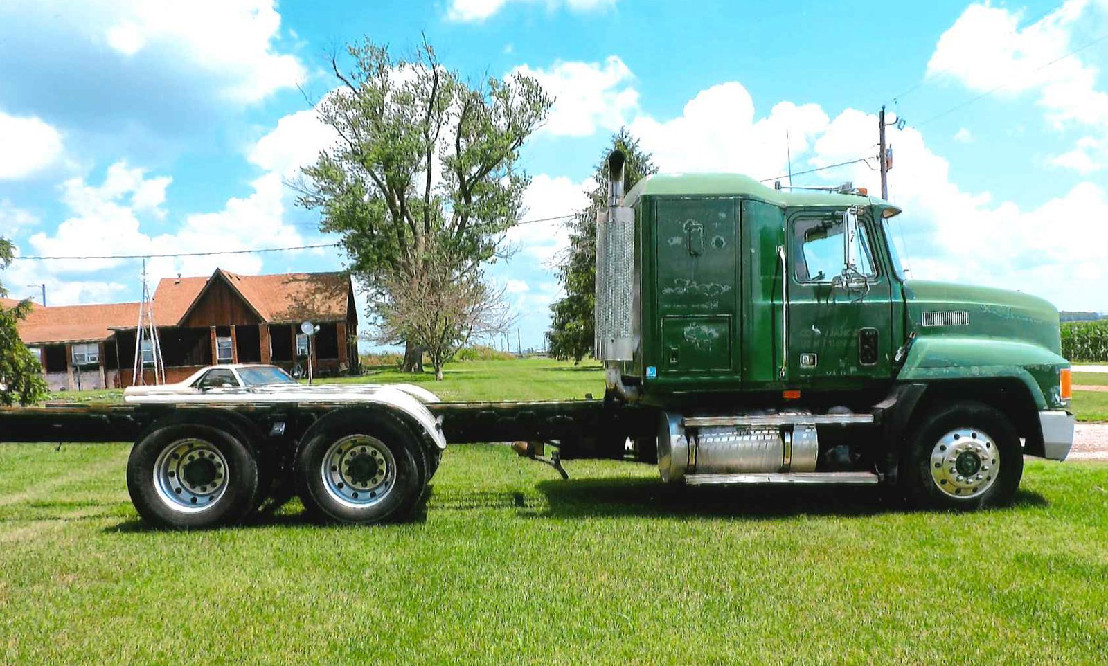 Property photo 2 - ONLINE ONLY PERSONAL PROPERTY AUCTION