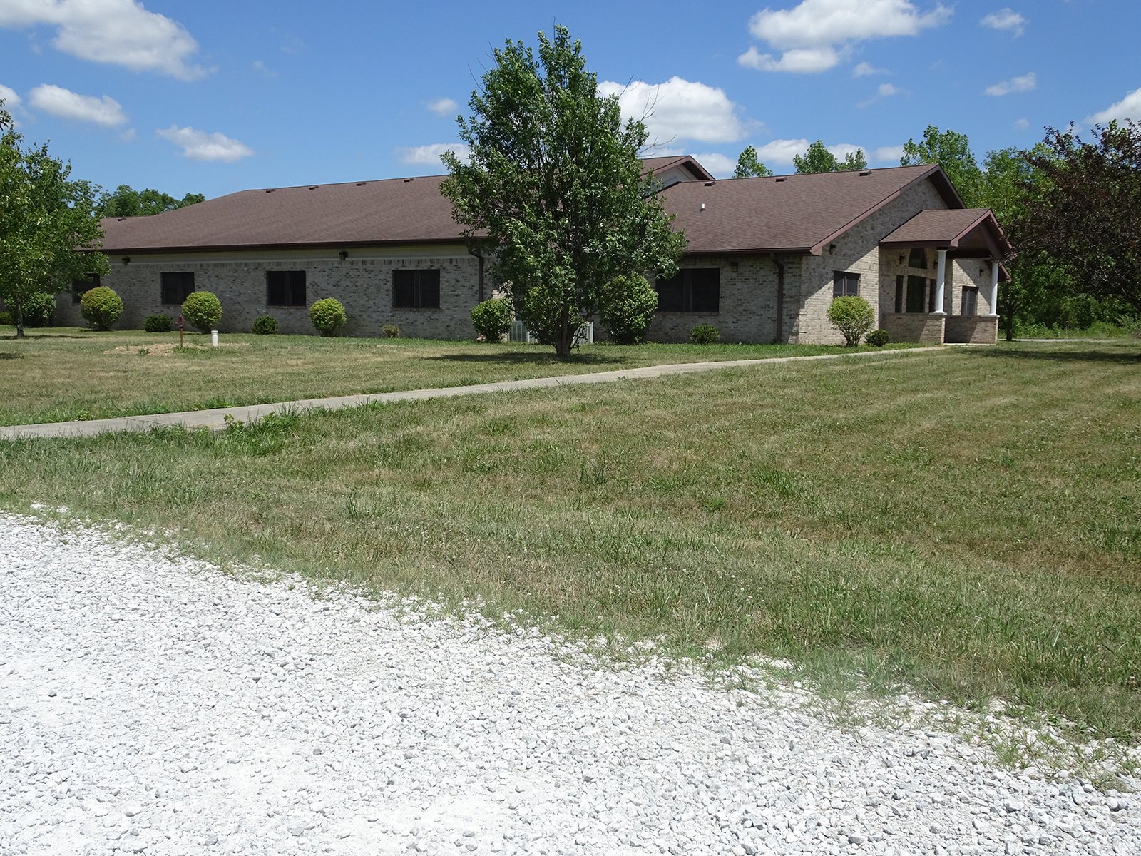 Property photo 3 - SEALED BID AUCTION - 10,000 SQ. FT. BUILDING ON 3.85+/- ACRES IN GRANT COUNTY, INDIANA