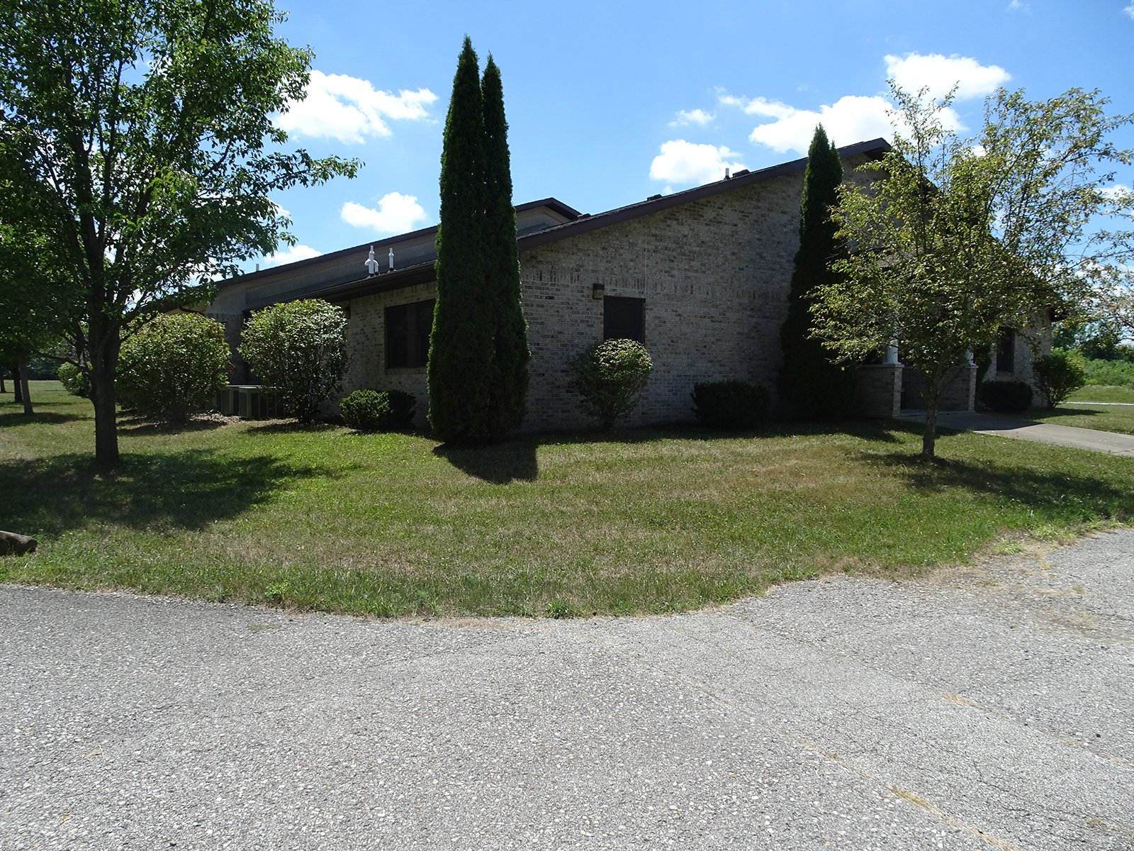 Property photo 4 - SEALED BID AUCTION - 10,000 SQ. FT. BUILDING ON 3.85+/- ACRES IN GRANT COUNTY, INDIANA