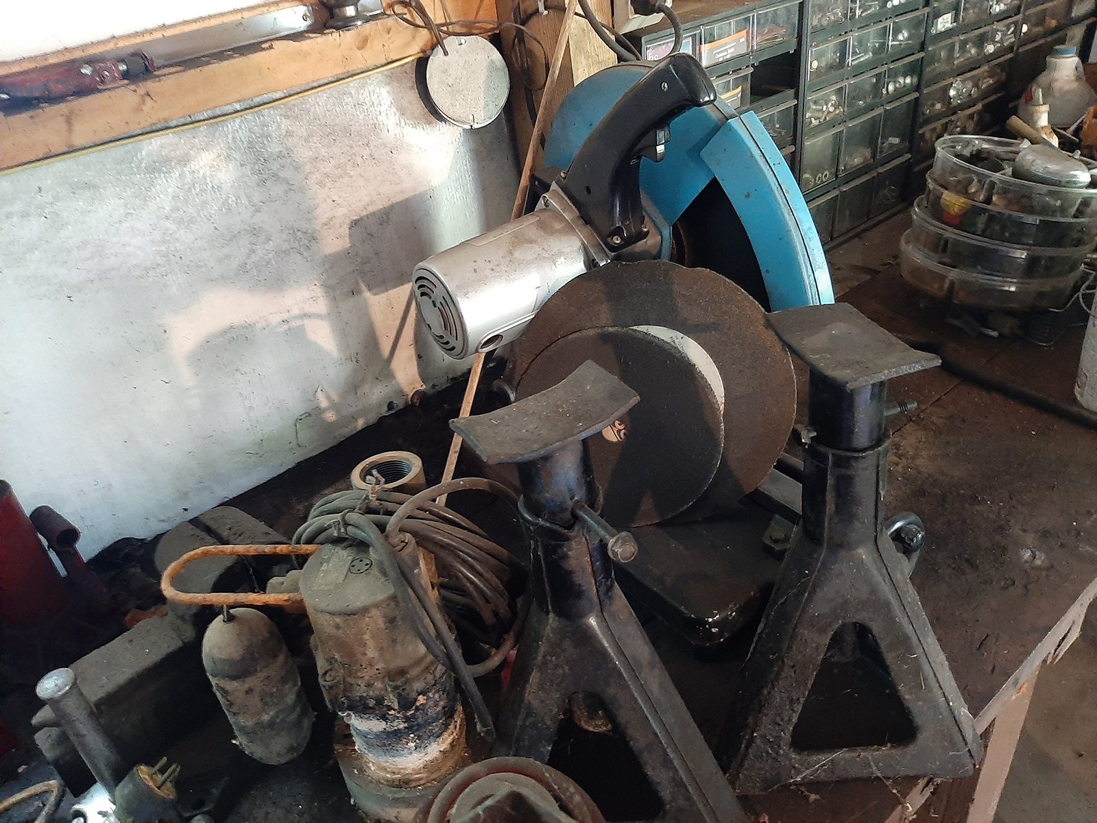 Property photo 36 - TIMED ONLINE ONLY PERSONAL PROPERTY AUCTION