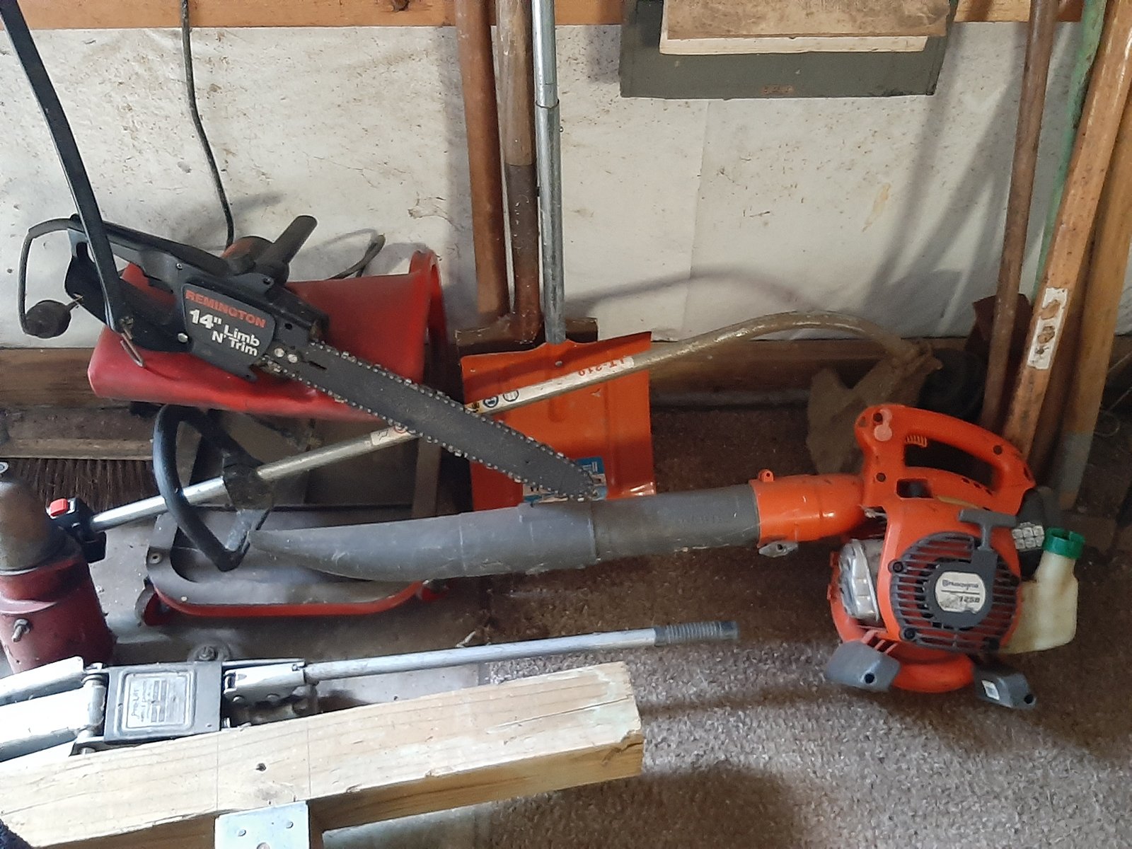 Property photo 27 - TIMED ONLINE ONLY PERSONAL PROPERTY AUCTION