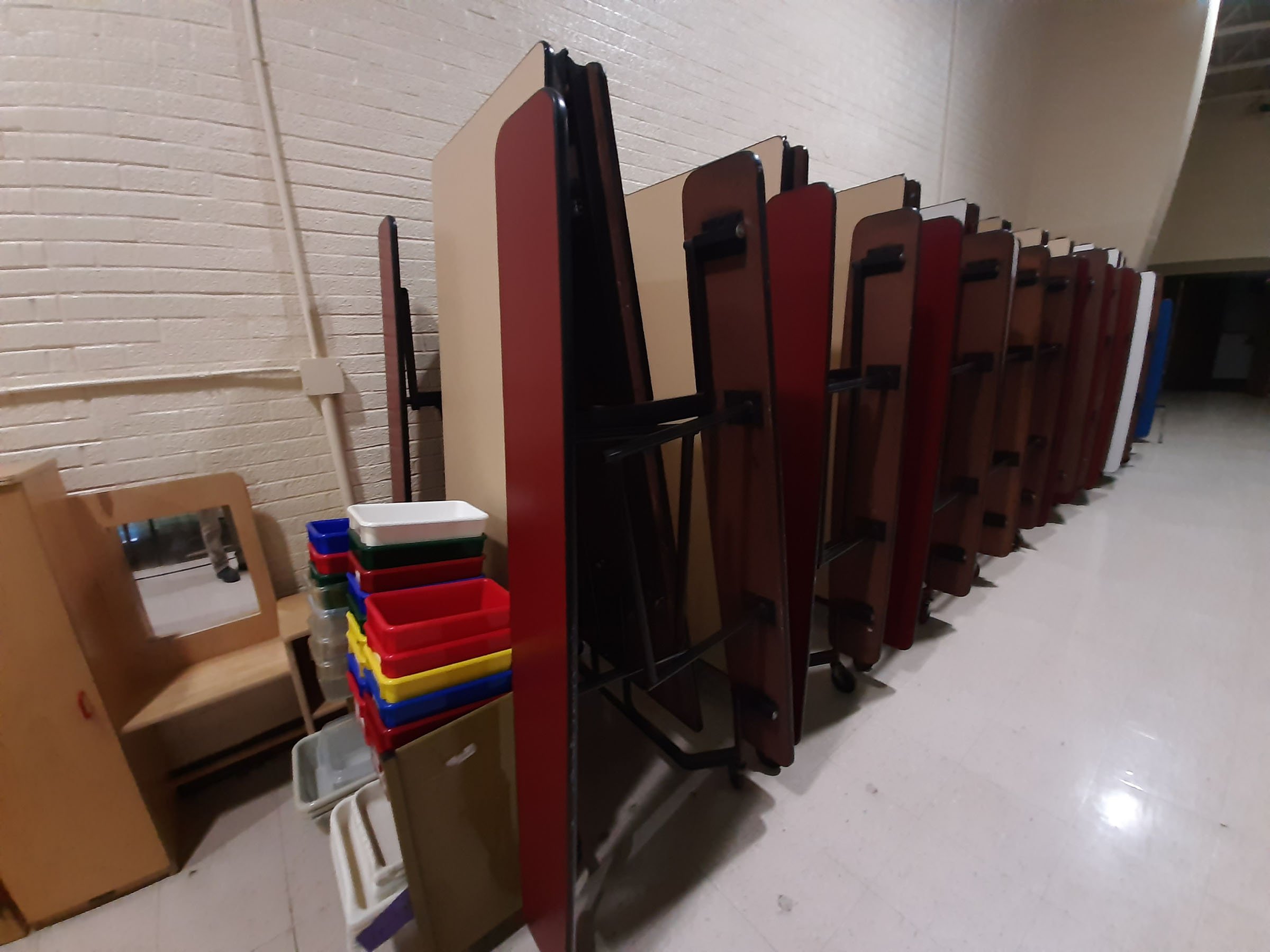 Property photo 25 - TIMED/ONLINE ONLY PORTION - CCHS PERSONAL PROPERTY AUCTION IN WHITLEY COUNTY, INDIANA