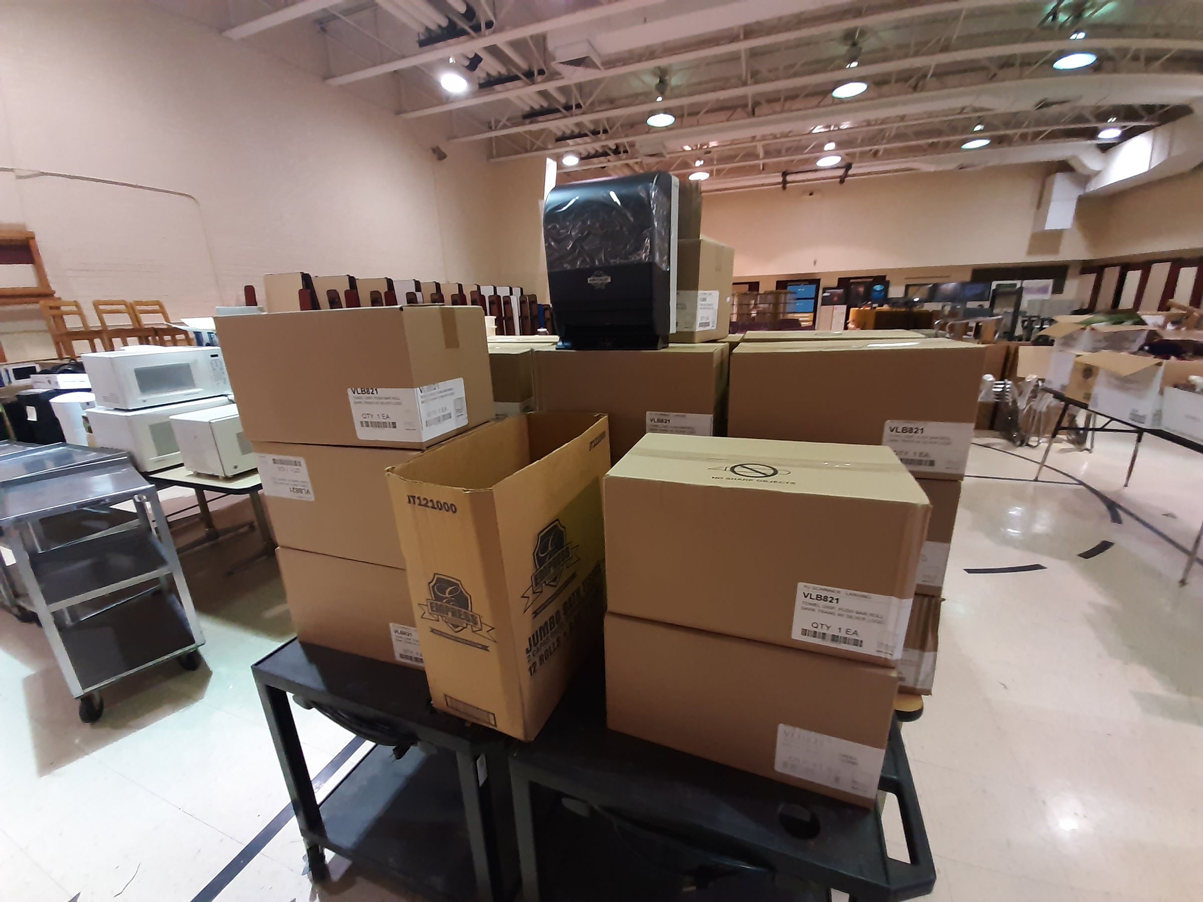 Property photo 40 - TIMED/ONLINE ONLY PORTION - CCHS PERSONAL PROPERTY AUCTION IN WHITLEY COUNTY, INDIANA