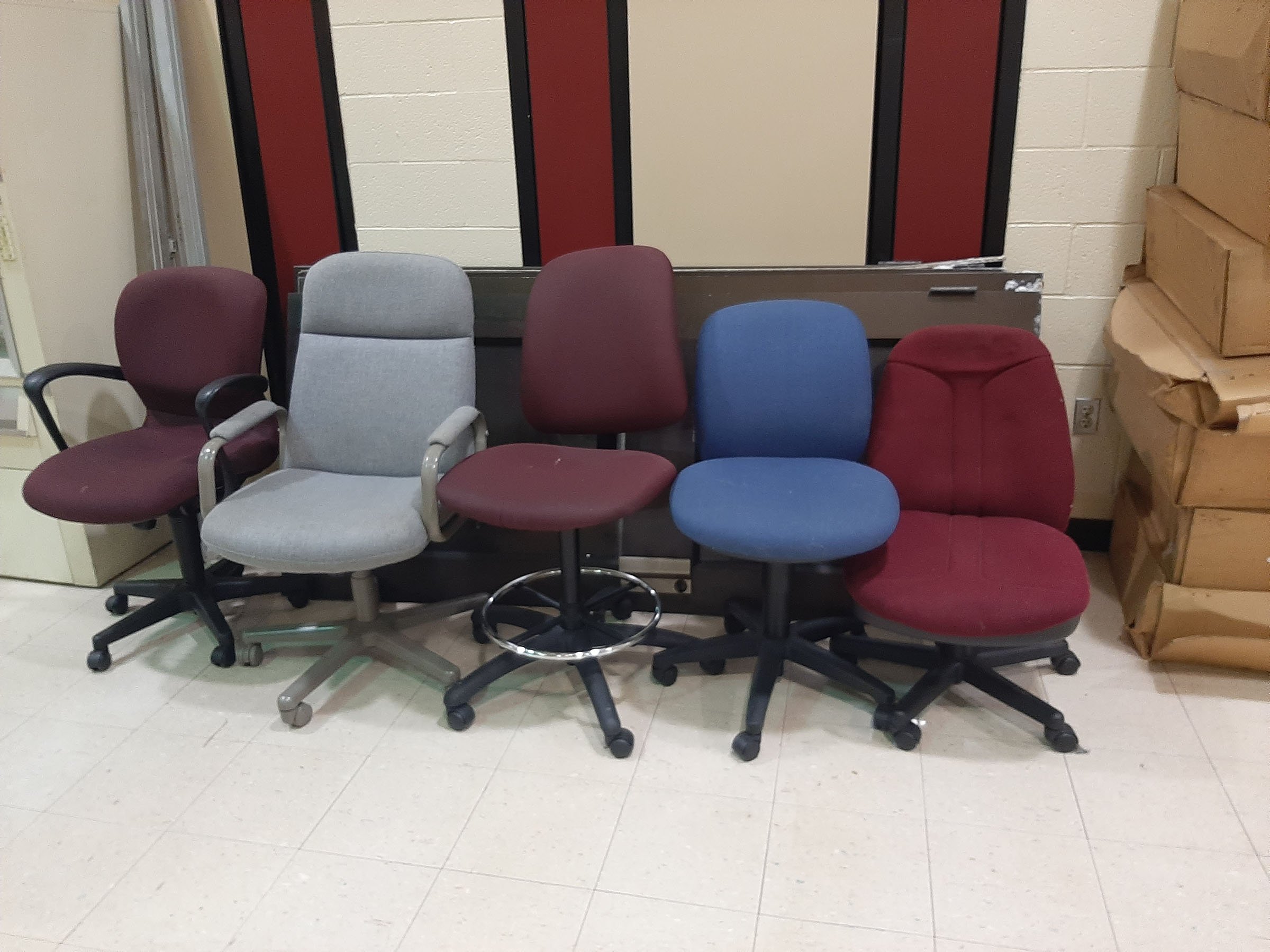 Property photo 14 - TIMED/ONLINE ONLY PORTION - CCHS PERSONAL PROPERTY AUCTION IN WHITLEY COUNTY, INDIANA