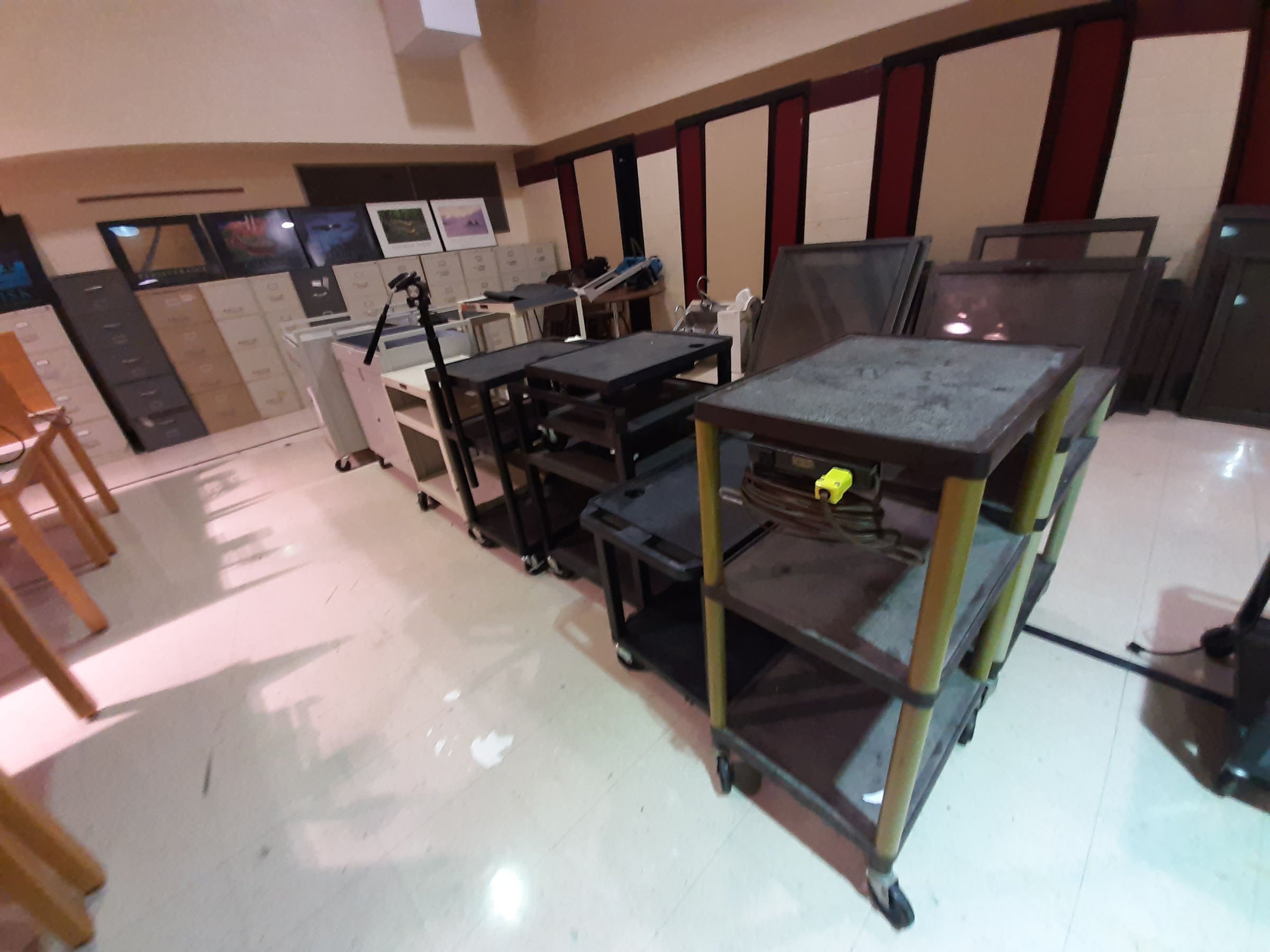 Property photo 10 - TIMED/ONLINE ONLY PORTION - CCHS PERSONAL PROPERTY AUCTION IN WHITLEY COUNTY, INDIANA