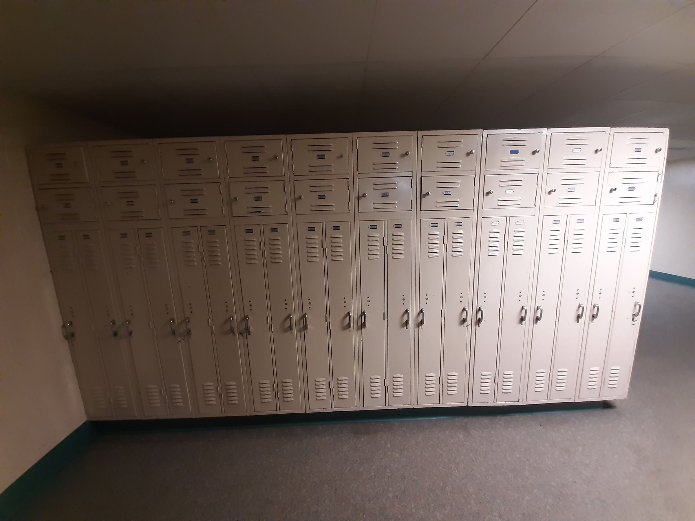 Property photo 34 - TIMED/ONLINE ONLY PORTION - CCHS PERSONAL PROPERTY AUCTION IN WHITLEY COUNTY, INDIANA