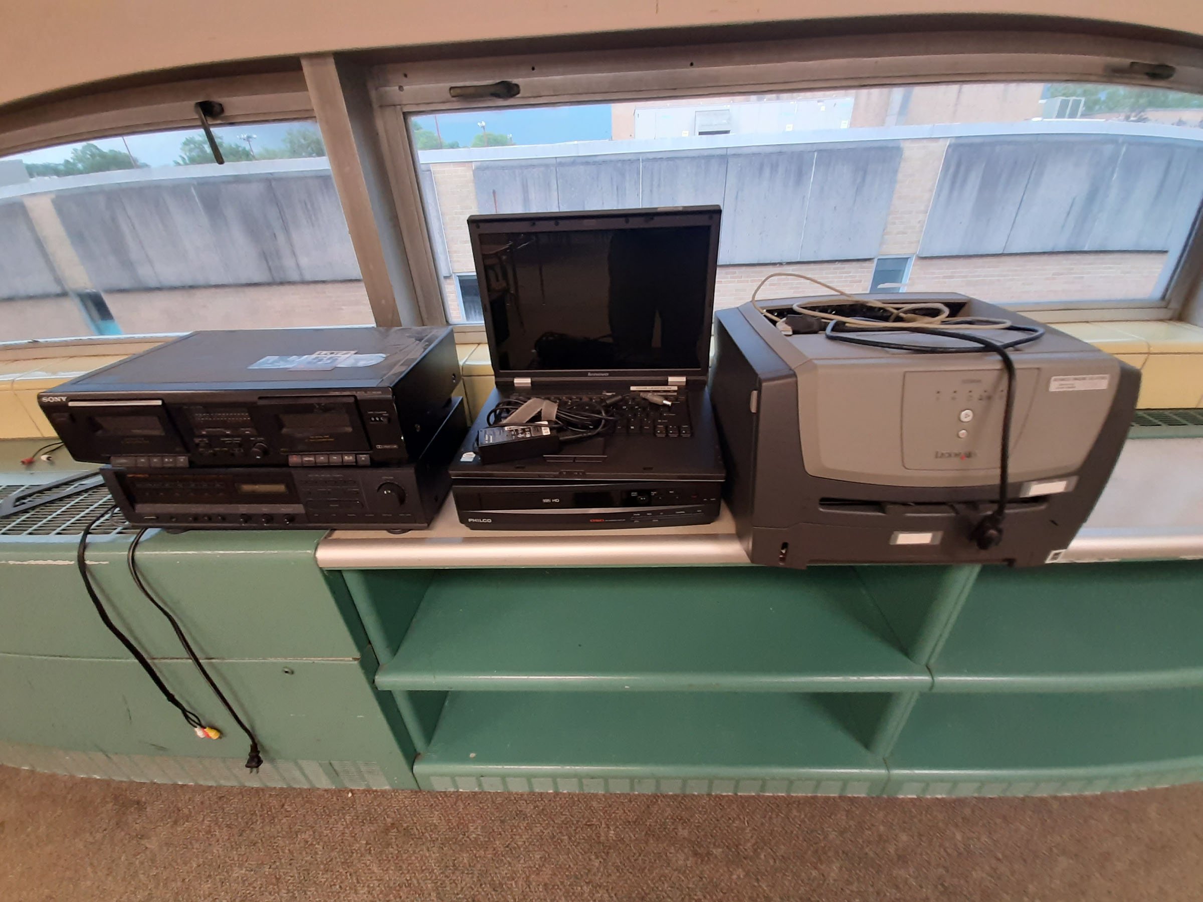 Property photo 25 - TIMED/ONLINE ONLY PORTION - CCHS PERSONAL PROPERTY AUCTION IN WHITLEY COUNTY, INDIANA