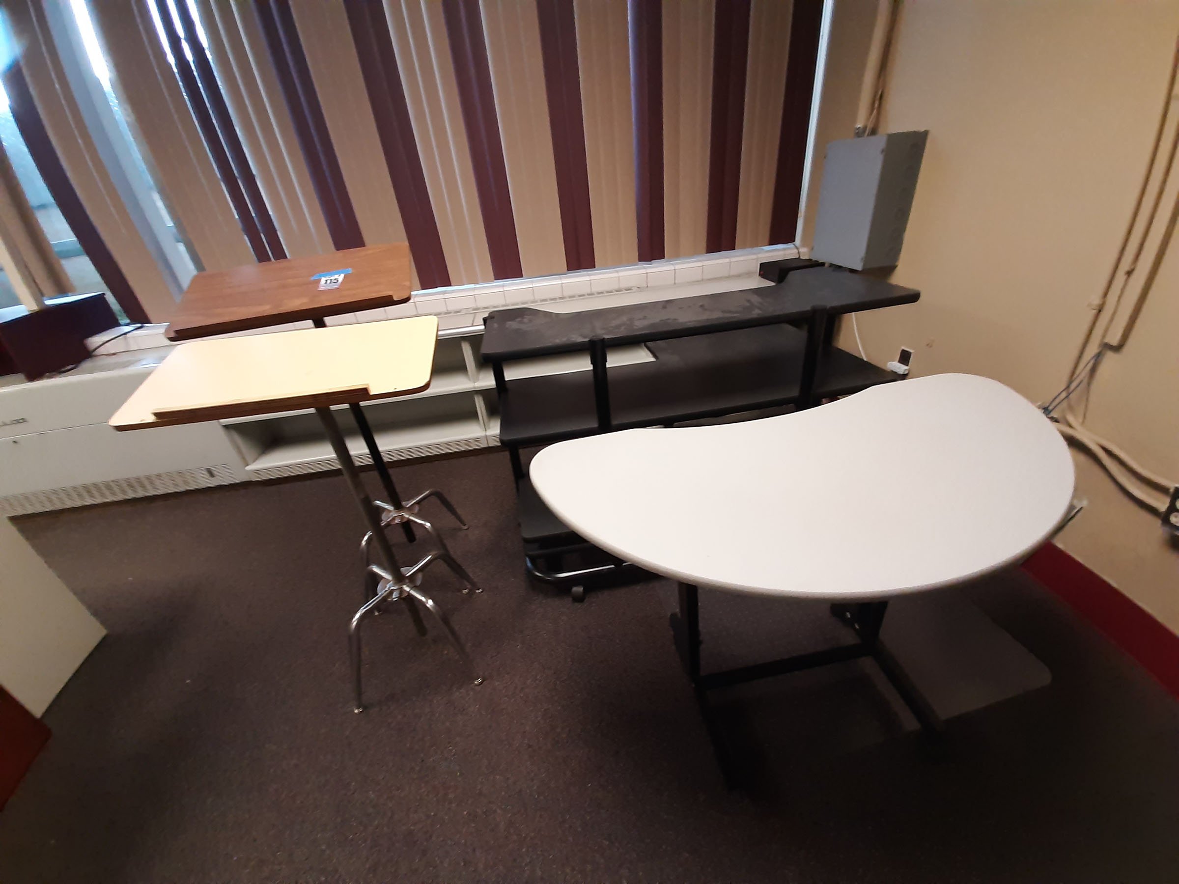 Property photo 33 - TIMED/ONLINE ONLY PORTION - CCHS PERSONAL PROPERTY AUCTION IN WHITLEY COUNTY, INDIANA