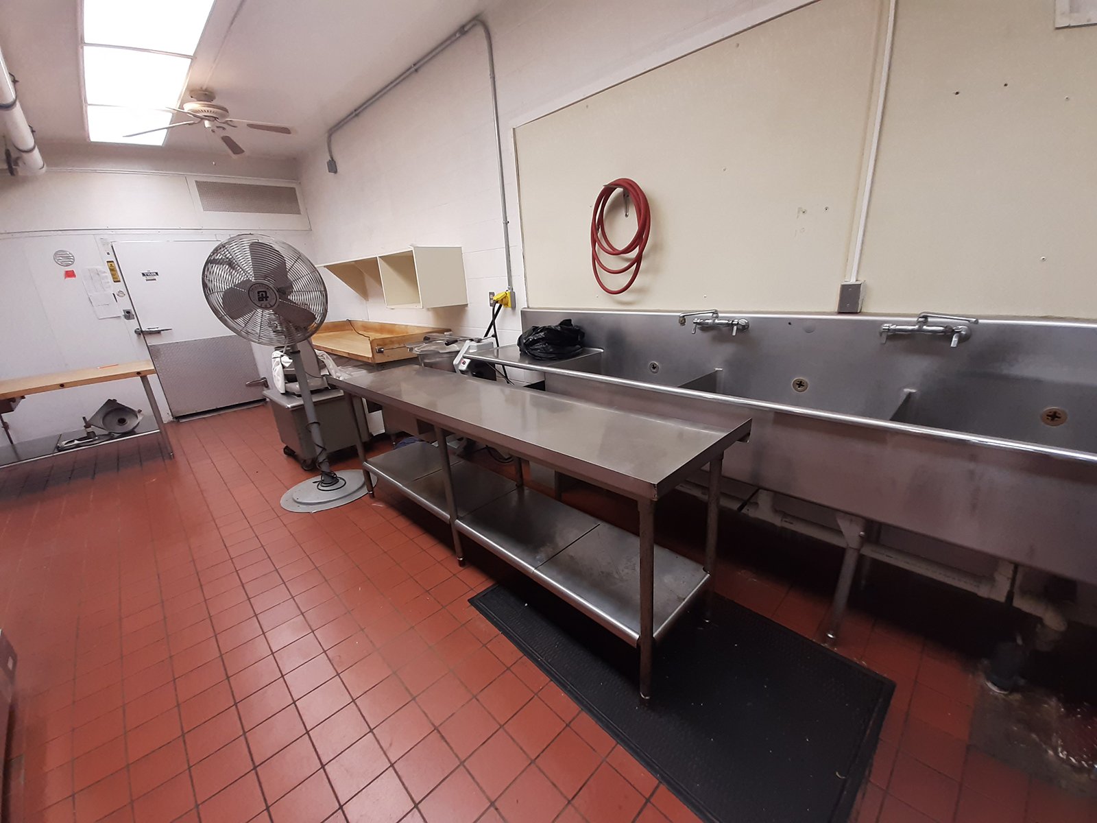 Property photo 11 - LIVE/ONLINE - CCHS PERSONAL PROPERTY AUCTION IN WHITLEY COUNTY, INDIANA