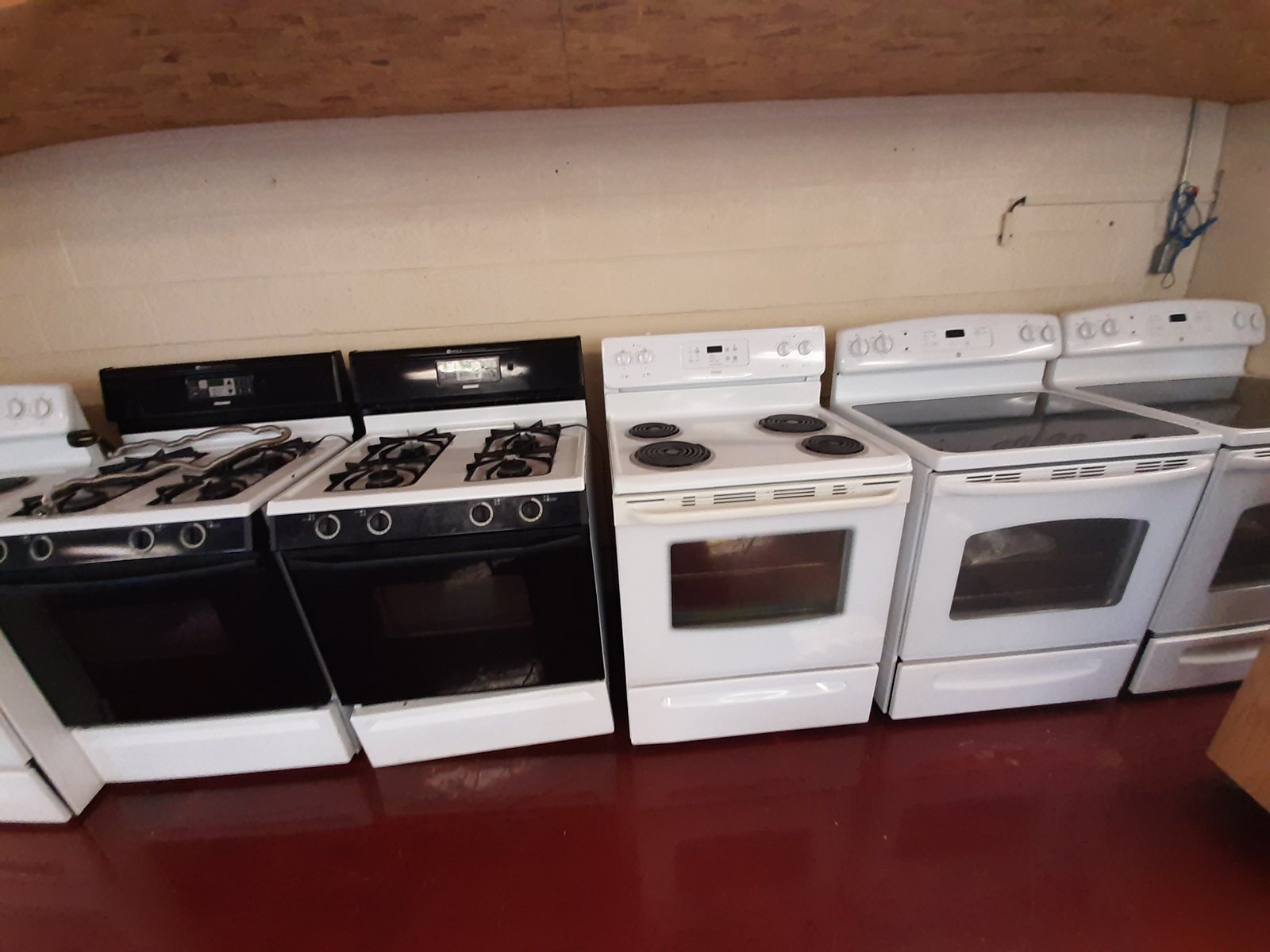 Property photo 41 - LIVE/ONLINE - CCHS PERSONAL PROPERTY AUCTION IN WHITLEY COUNTY, INDIANA