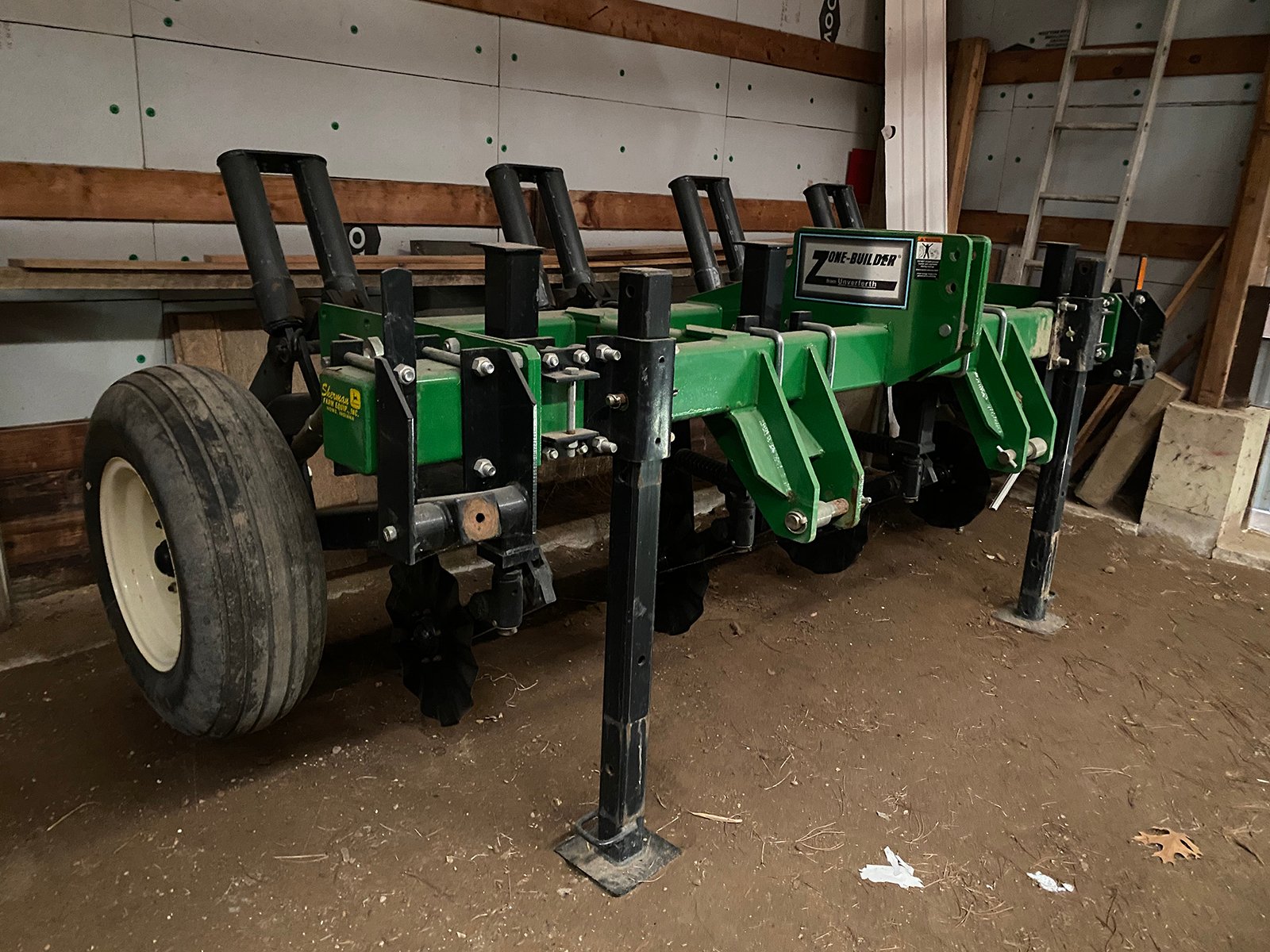 Property photo 77 - RETIREMENT AUCTION - TIMED ONLINE ONLY FARM EQUIPMENT AUCTION