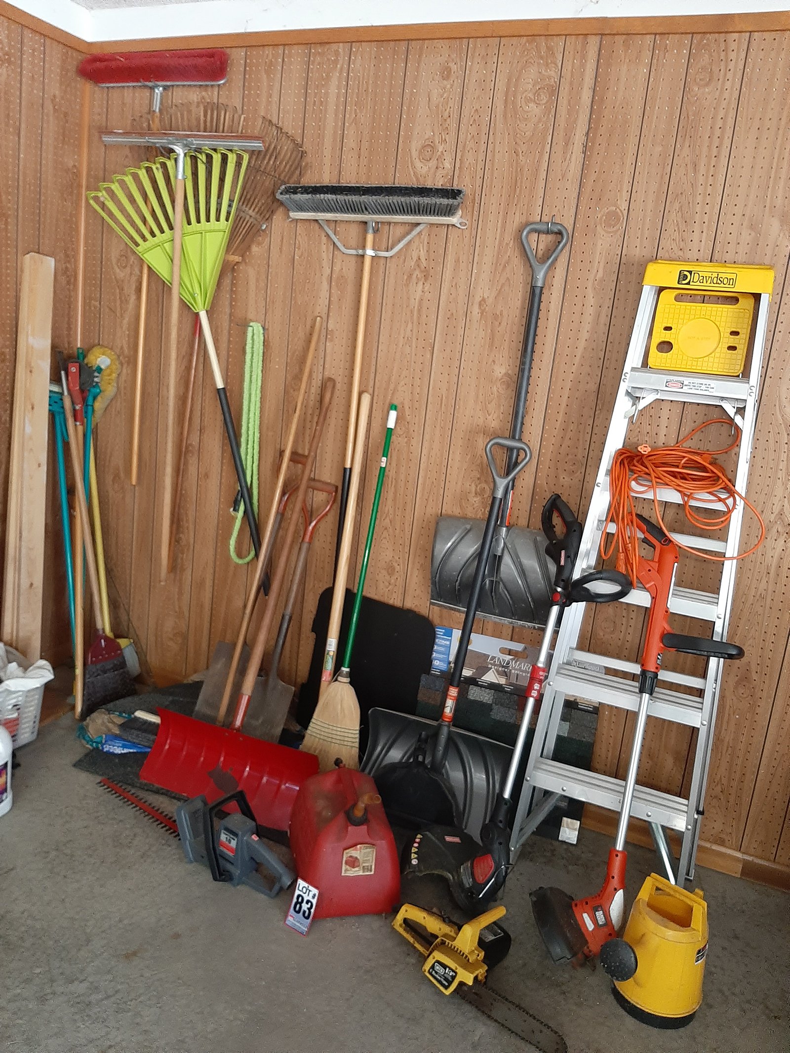 Property photo 94 - ONLINE ONLY PERSONAL PROPERTY AUCTION