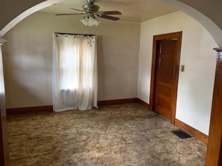 Home in Allen County, Indiana - REAL ESTATE AUCTION IN ALLEN COUNTY, INDIANA