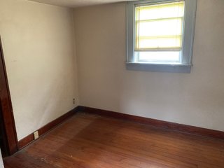 Home in Allen County, Indiana - REAL ESTATE AUCTION IN ALLEN COUNTY, INDIANA