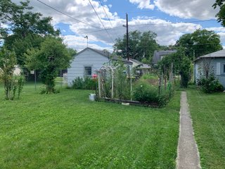 Home in Allen County, Indiana - REAL ESTATE AUCTION IN ALLEN COUNTY, INDIANA