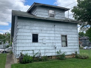 Home in Allen County, Indiana - REAL ESTATE AUCTION IN ALLEN COUNTY, INDIANA