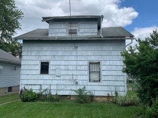Home in Allen County, Indiana - REAL ESTATE AUCTION IN ALLEN COUNTY, INDIANA