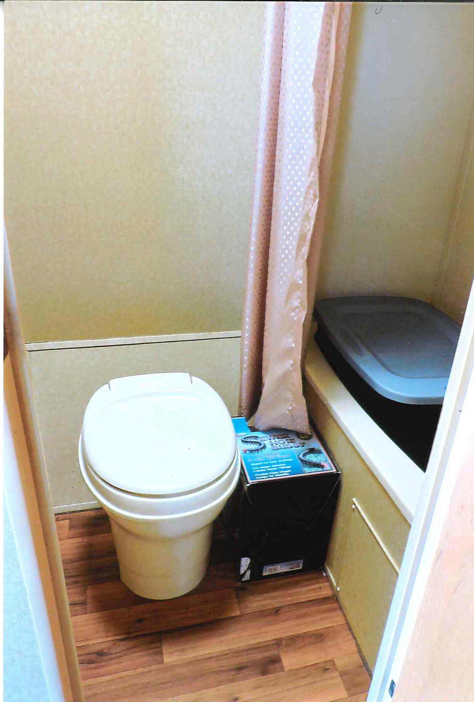 Property photo 17 - ONLINE ONLY PERSONAL PROPERTY AUCTION