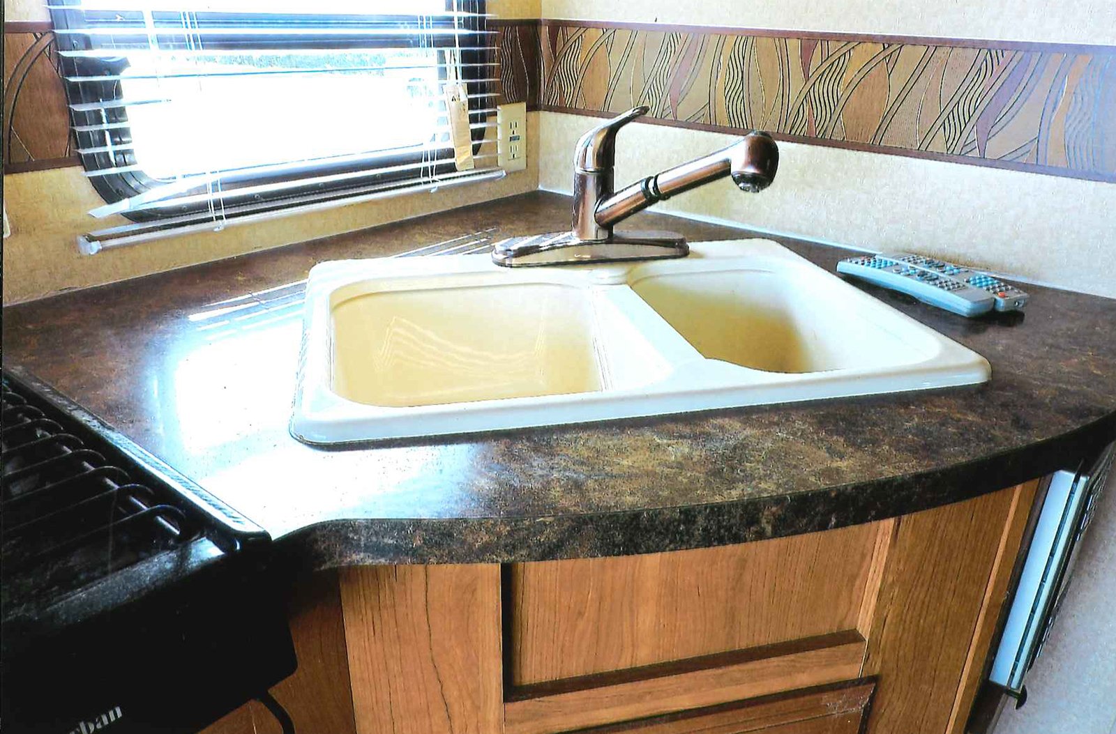 Property photo 9 - ONLINE ONLY PERSONAL PROPERTY AUCTION