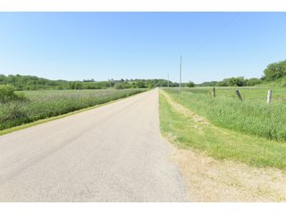 Green County, Wisconsin Farmland - LAND AUCTION - 276+/- ACRES OFFERED IN 5 TRACTS, COMBINATIONS OR AS A WHOLE IN GREEN COUNTY, WISCONSIN