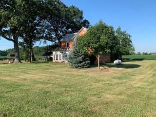 Brick Home in Allen County, Indiana - REAL ESTATE AUCTION - 3.5+/- ACRES & BRICK FARMHOUSE IN ALLEN COUNTY, INDIANA