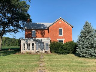 Brick Home in Allen County, Indiana - REAL ESTATE AUCTION - 3.5+/- ACRES & BRICK FARMHOUSE IN ALLEN COUNTY, INDIANA