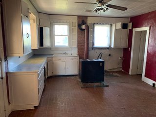 Inside of Brick Home in Allen County, Indiana - REAL ESTATE AUCTION - 3.5+/- ACRES & BRICK FARMHOUSE IN ALLEN COUNTY, INDIANA