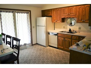 Inside of Home in Allen County, Indiana - REAL ESTATE AUCTION - 2 BEDROOM HOME IN ALLEN COUNTY, INDIANA