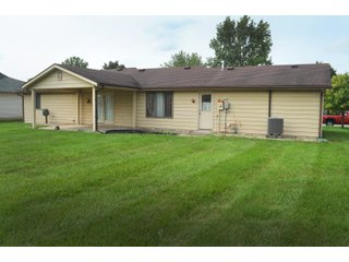 Home in Allen County, Indiana - REAL ESTATE AUCTION - 2 BEDROOM HOME IN ALLEN COUNTY, INDIANA