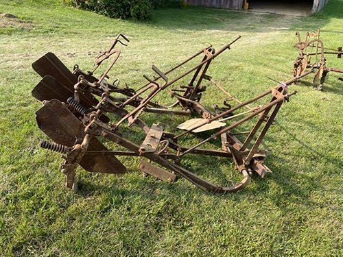 Property photo 2367 - TIMED ONLINE ONLY FARM ESTATE AUCTION IN DEKALB COUNTY, INDIANA