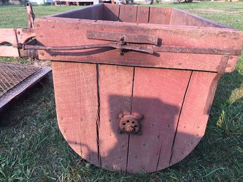 Property photo 3820 - TIMED ONLINE ONLY FARM ESTATE AUCTION IN DEKALB COUNTY, INDIANA