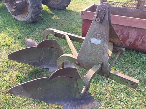 Property photo 3833 - TIMED ONLINE ONLY FARM ESTATE AUCTION IN DEKALB COUNTY, INDIANA