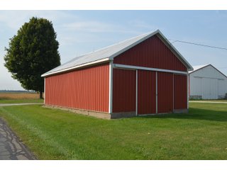 Barn in Noble County, Indiana - FARM AUCTION - 144+/- ACRES OFFERED IN 12 TRACTS OR IN COMBINATIONS IN NOBLE COUNTY, INDIANA