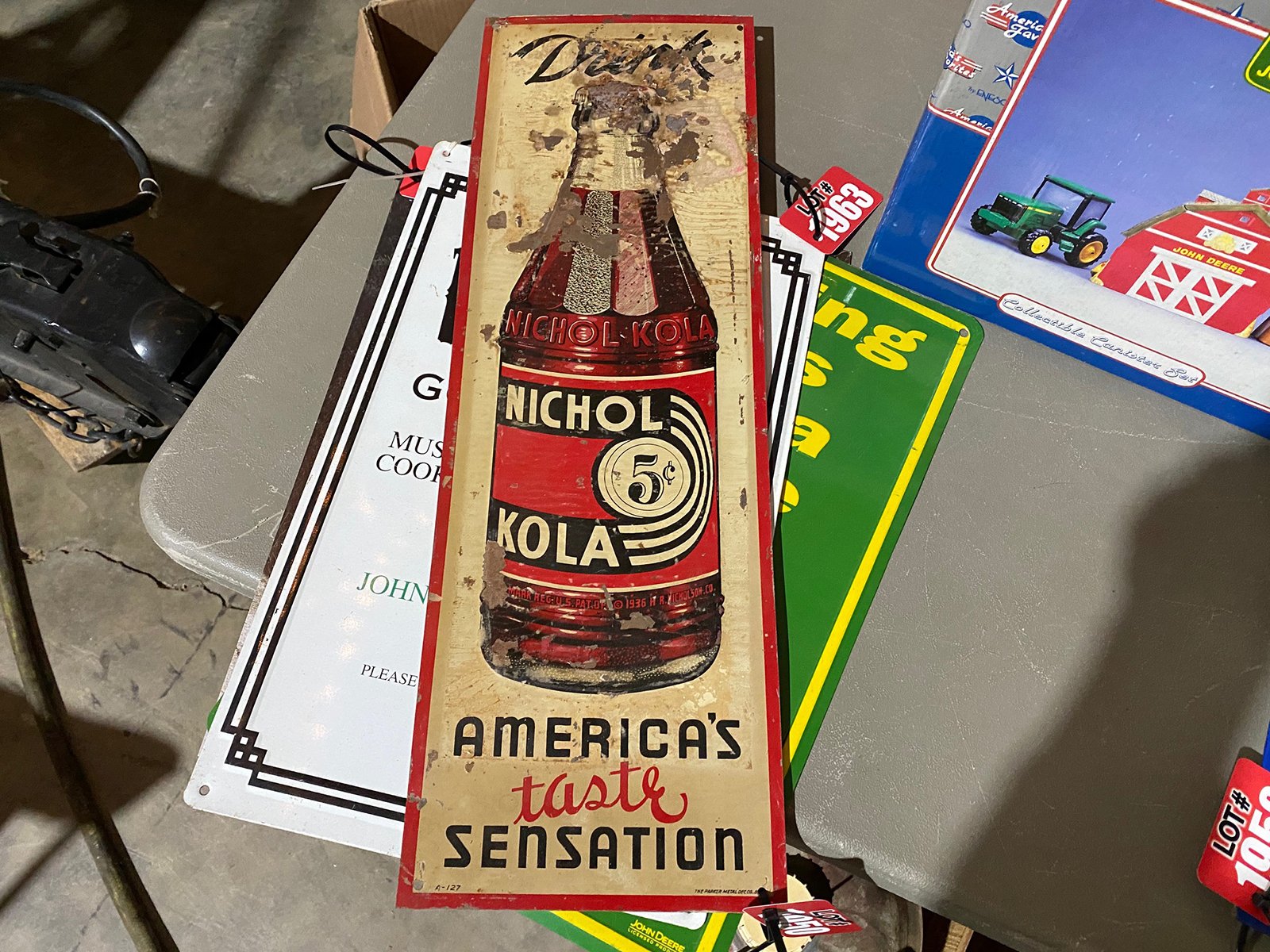 Property photo 26 - TIMED ONLINE MISCELLANEOUS FARM EQUIPMENT - TOY AND SIGN AUCTION