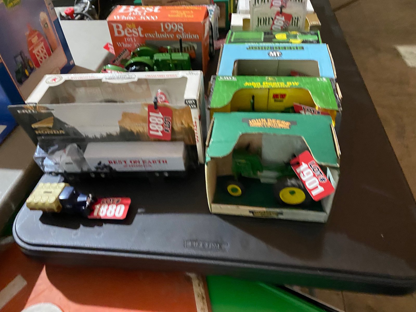 Property photo 23 - TIMED ONLINE MISCELLANEOUS FARM EQUIPMENT - TOY AND SIGN AUCTION