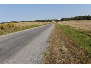White & Hamilton Counties, Illinois Farmland - ILLINOIS REAL ESTATE AUCTION - 1,720+/- ACRES OFFERED IN 38 TRACTS IN WHITE & HAMILTON COUNTIES, ILLINOIS