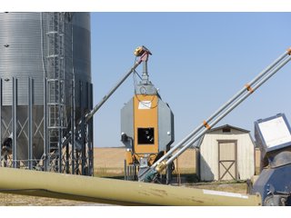 Grain Bins on White & Hamilton Counties, Illinois - ILLINOIS REAL ESTATE AUCTION - 1,720+/- ACRES OFFERED IN 38 TRACTS IN WHITE & HAMILTON COUNTIES, ILLINOIS