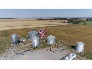 White & Hamilton Counties, Illinois Farmland - ILLINOIS REAL ESTATE AUCTION - 1,720+/- ACRES OFFERED IN 38 TRACTS IN WHITE & HAMILTON COUNTIES, ILLINOIS