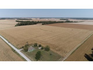 White & Hamilton Counties, Illinois Farmland - ILLINOIS REAL ESTATE AUCTION - 1,720+/- ACRES OFFERED IN 38 TRACTS IN WHITE & HAMILTON COUNTIES, ILLINOIS