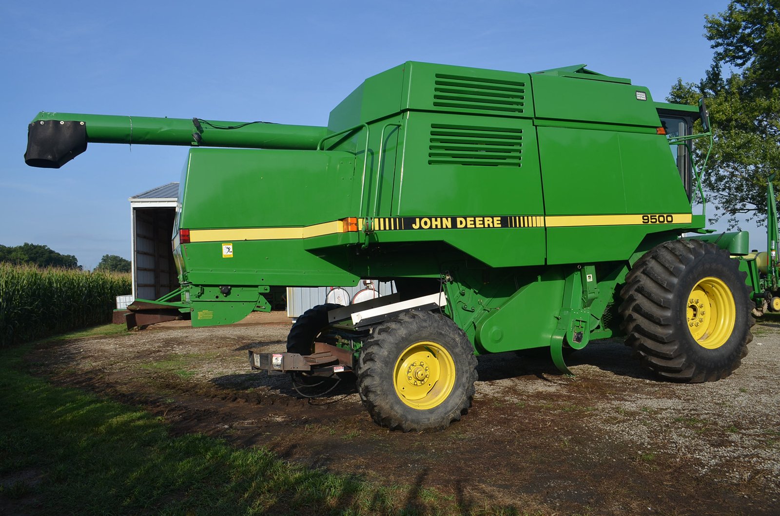 Property photo 8 - ONLINE VIRTUAL ONLY - FARM EQUIPMENT AUCTION IN WELLS COUNTY, INDIANA