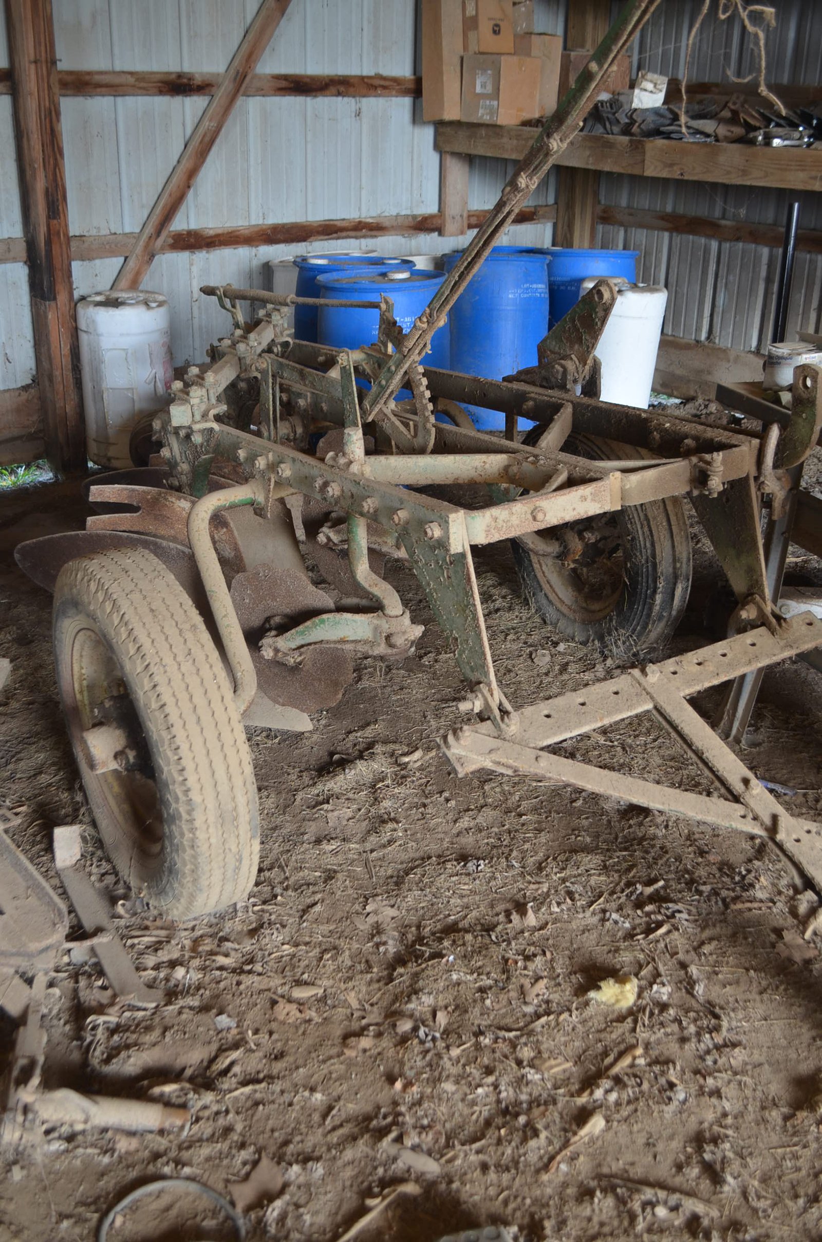 Property photo 16 - ONLINE VIRTUAL ONLY - FARM EQUIPMENT AUCTION IN WELLS COUNTY, INDIANA