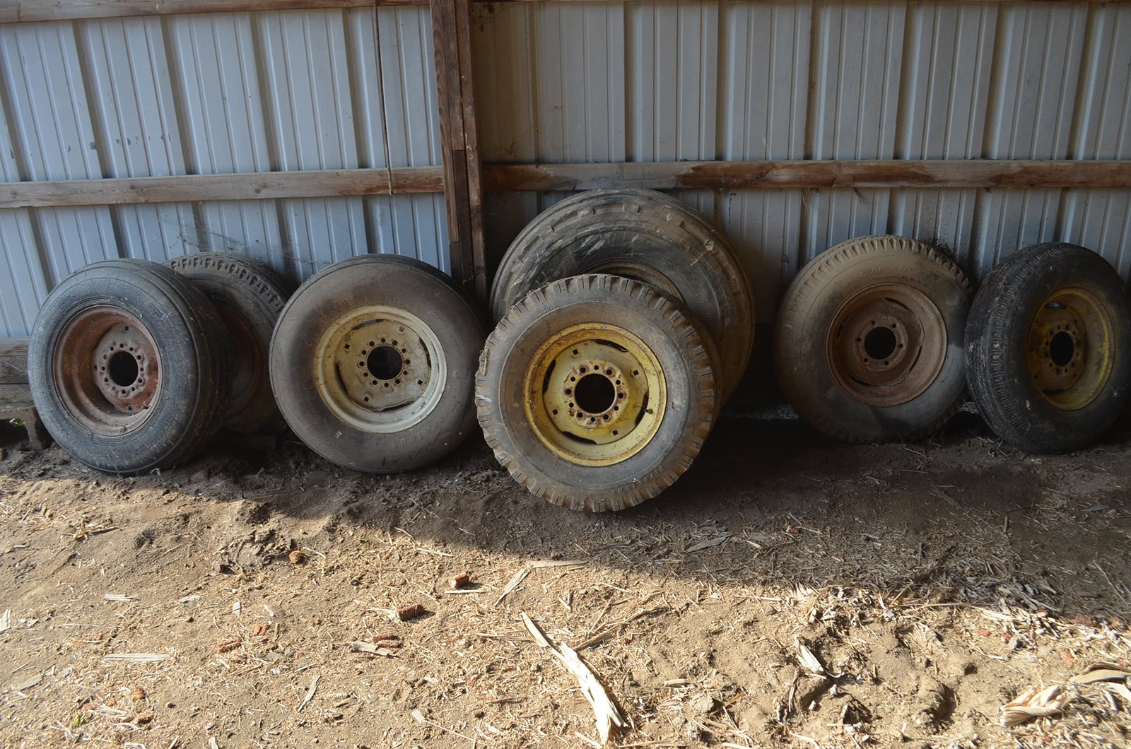 Property photo 29 - ONLINE VIRTUAL ONLY - FARM EQUIPMENT AUCTION IN WELLS COUNTY, INDIANA