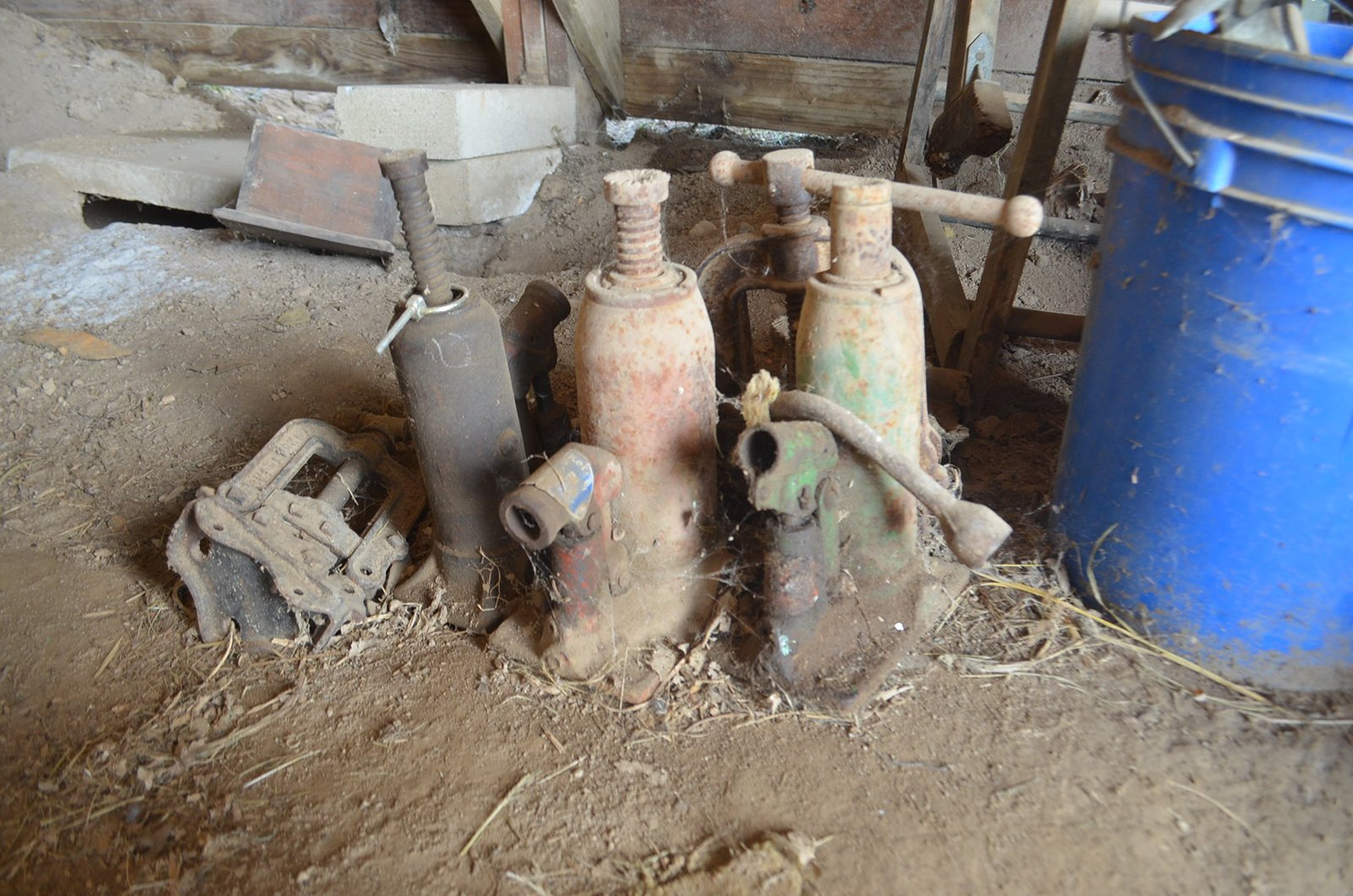 Property photo 34 - ONLINE VIRTUAL ONLY - FARM EQUIPMENT AUCTION IN WELLS COUNTY, INDIANA