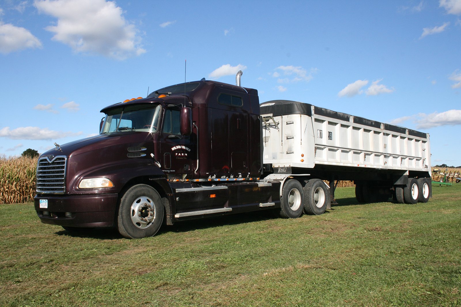 Property photo 40 - FARM EQUIPMENT AUCTION IN TRUMBULL COUNTY, OHIO