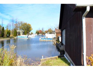 Home in Kosciusko County, Indiana - ONLINE ONLY - REAL ESTATE AUCTION - 2 TRACTS IN KOSCIUSKO COUNTY, INDIANA