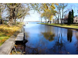Woods in Kosciusko County, Indiana - ONLINE ONLY - REAL ESTATE AUCTION - 2 TRACTS IN KOSCIUSKO COUNTY, INDIANA