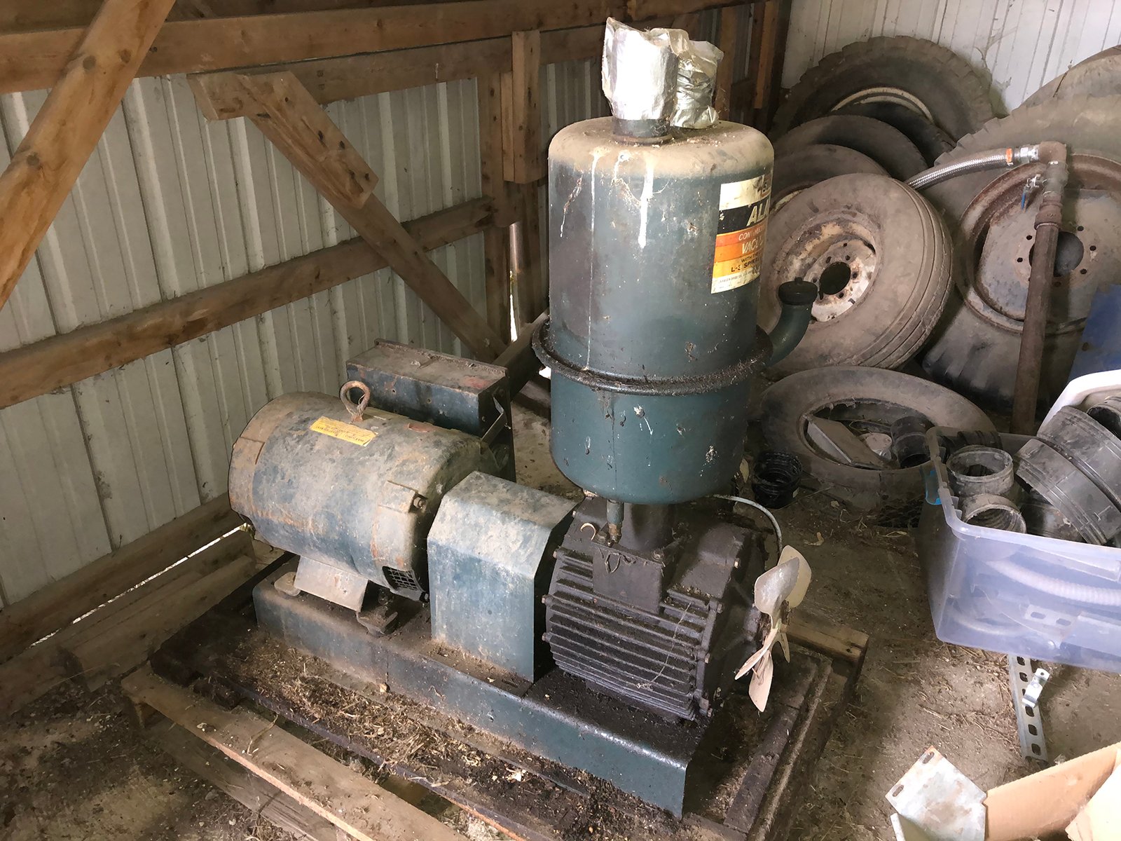 Property photo 23 - FARM EQUIPMENT AUCTION IN ASHTABULA COUNTY, OHIO