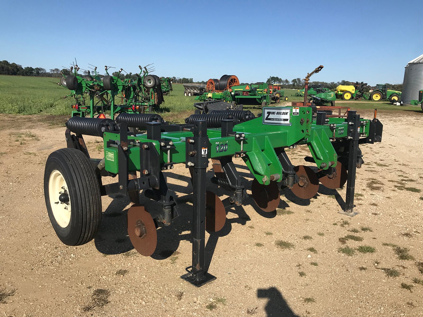 Property photo 27 - FARM EQUIPMENT AUCTION IN ST. JOSEPH COUNTY, MICHIGAN